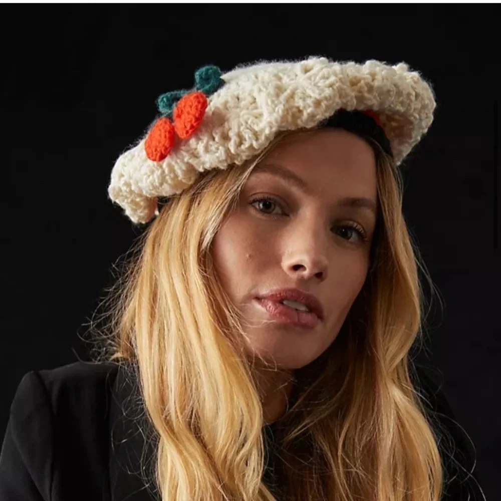 Anthropologie Maeve Cherry beret hat new without tags one size
